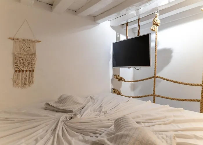 Elpis Mykonos - Delos Port Apartman