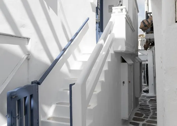 Elpis Mykonos - Delos Port * Mykonos Town